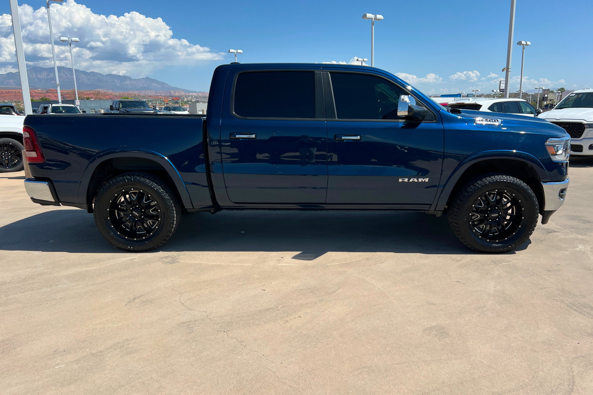 Used 2019 RAM 1500 Laramie w/ Trailer Tow Group AWD/4WD image 6