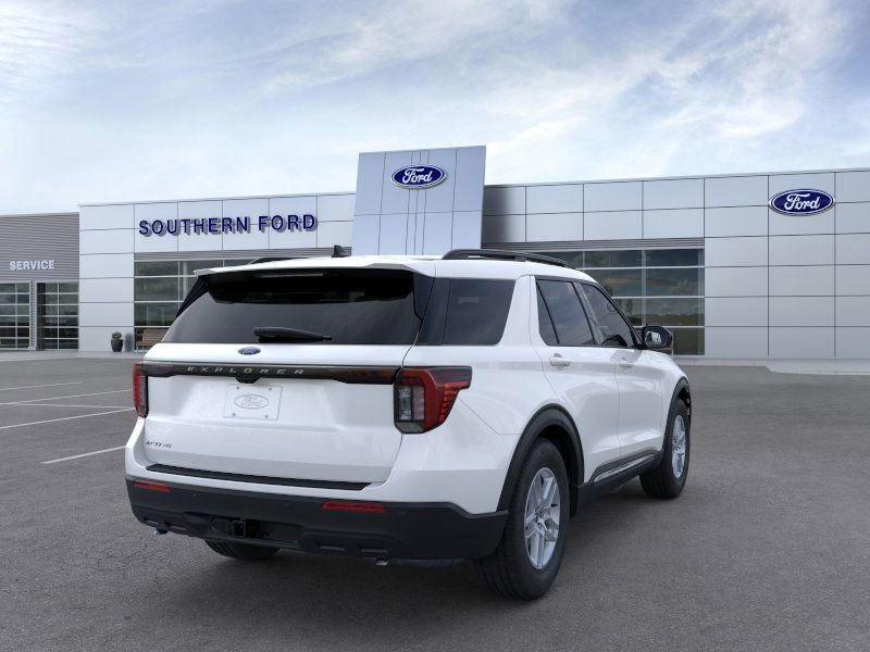 New 2025 Ford Explorer Active image 9