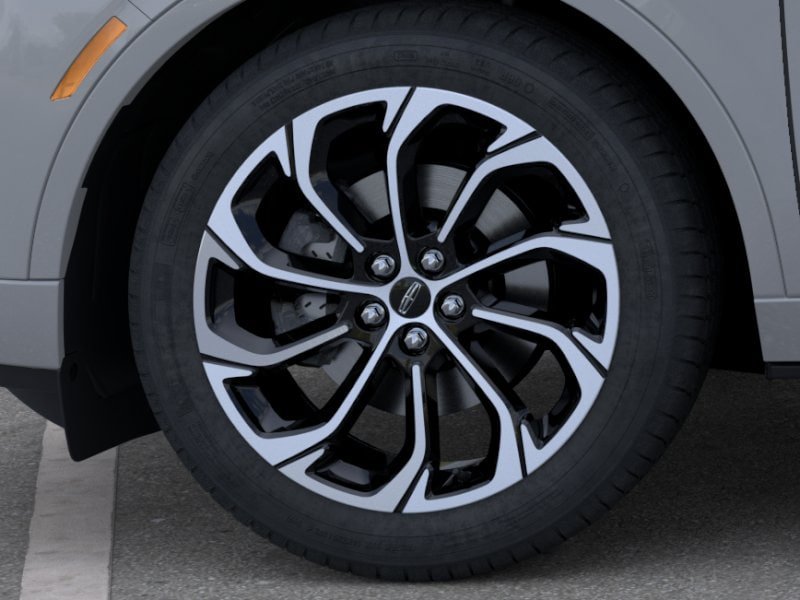 New 2026 Lincoln Nautilus Reserve AWD/4WD image 19
