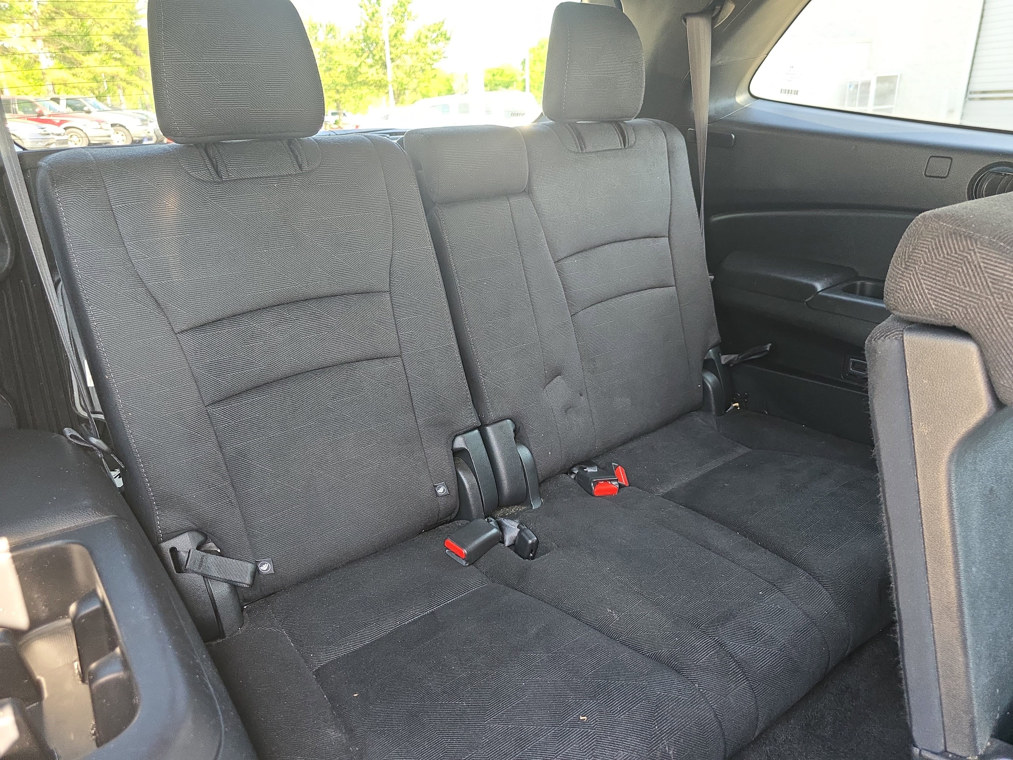 Used 2022 Honda Pilot Sport image 13