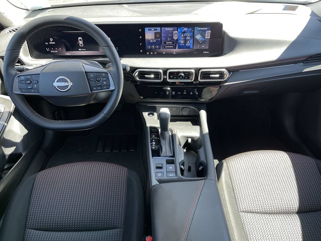 Used 2026 Nissan Sentra SR w/ Floor Mat Package FWD image 19