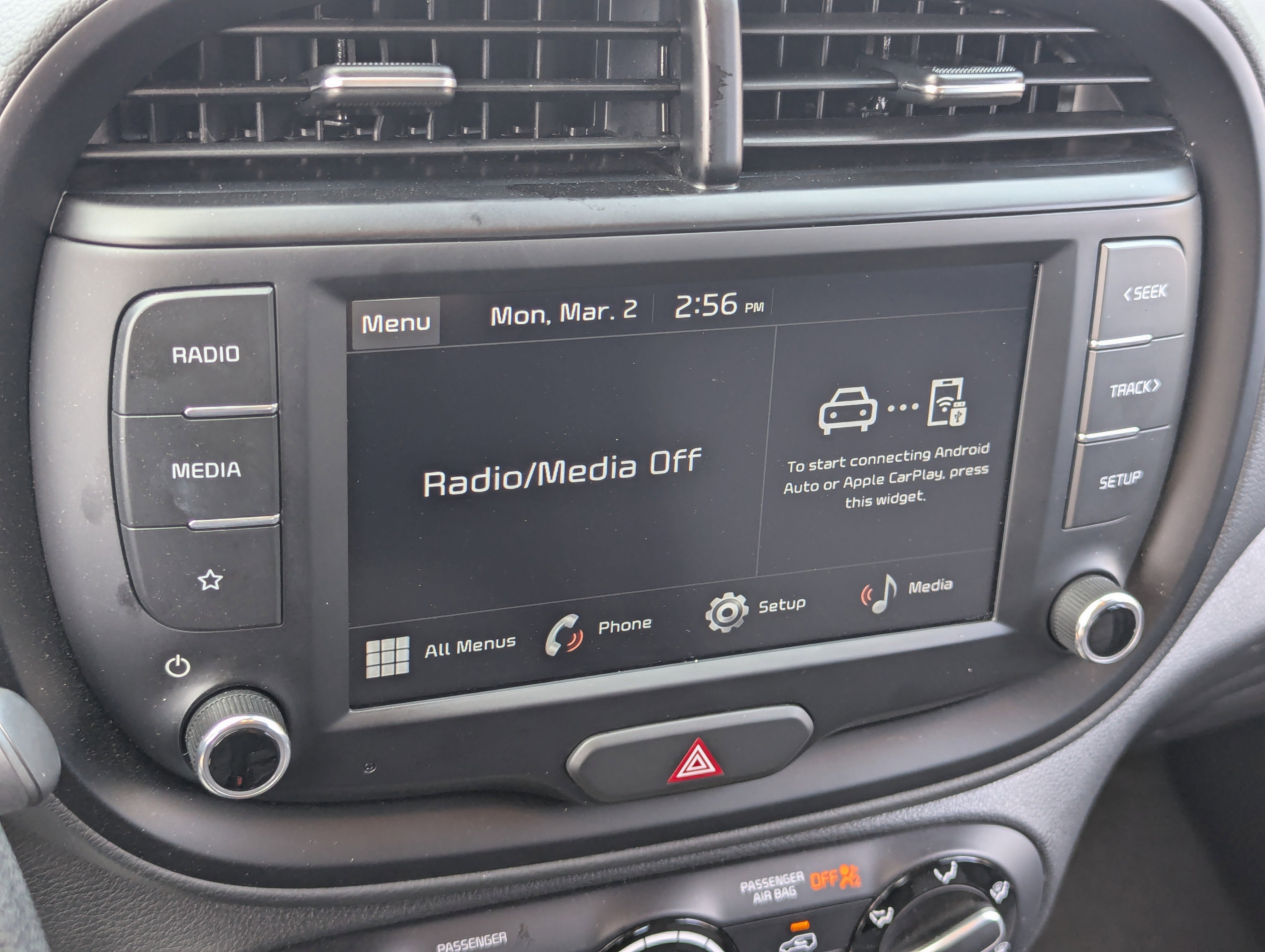 Certified 2025 Kia Soul S image 24