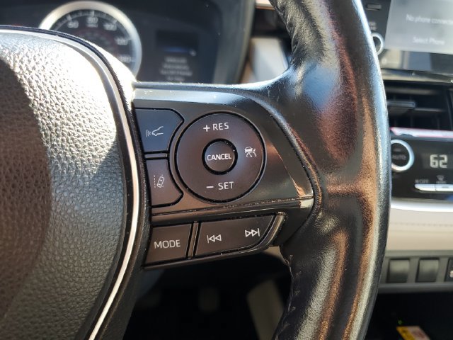 Used 2022 Toyota Corolla Cross LE FWD image 22