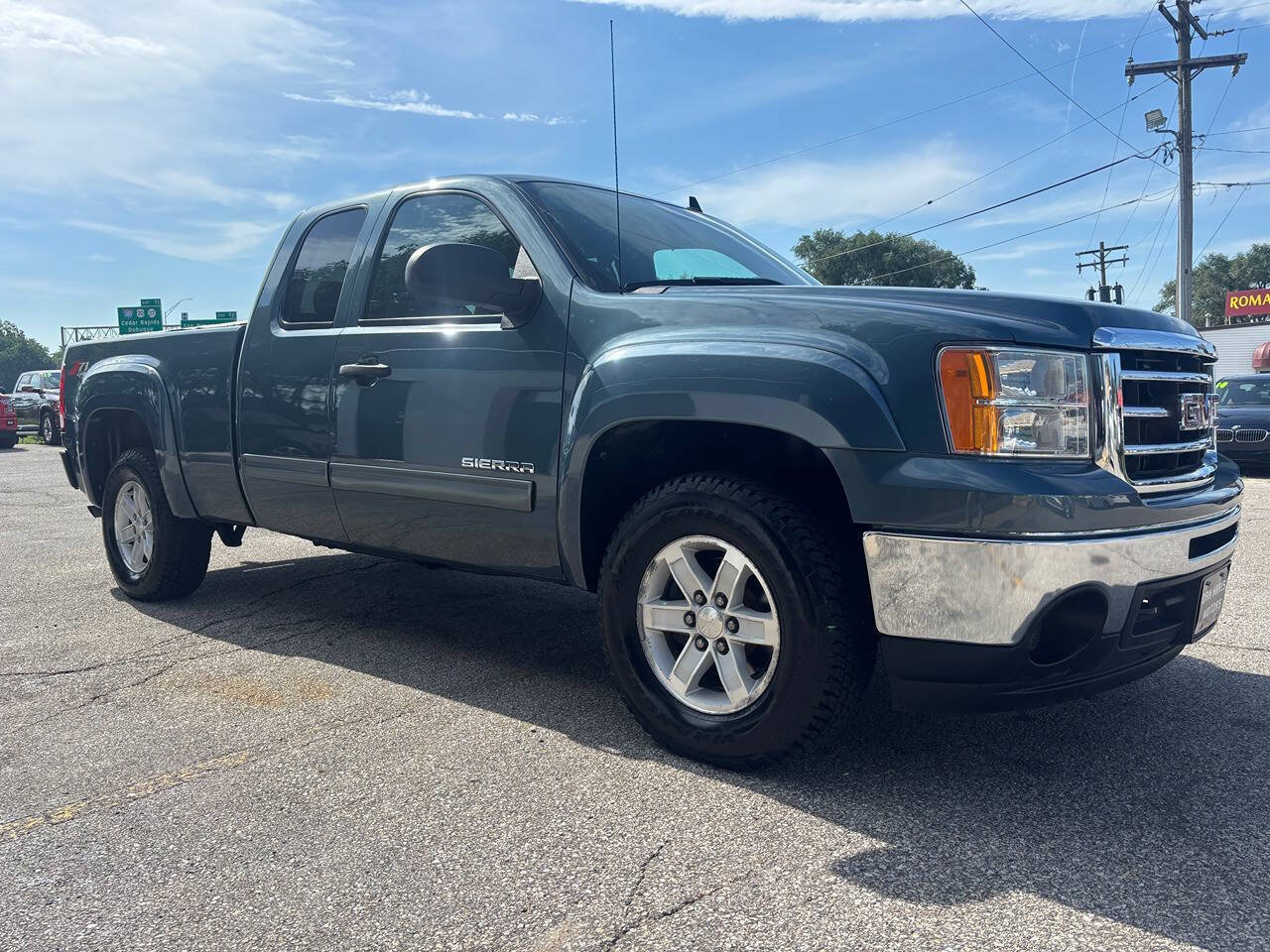 Used 2012 GMC Sierra 1500 SLE w/ Power Tech Package AWD/4WD image 4