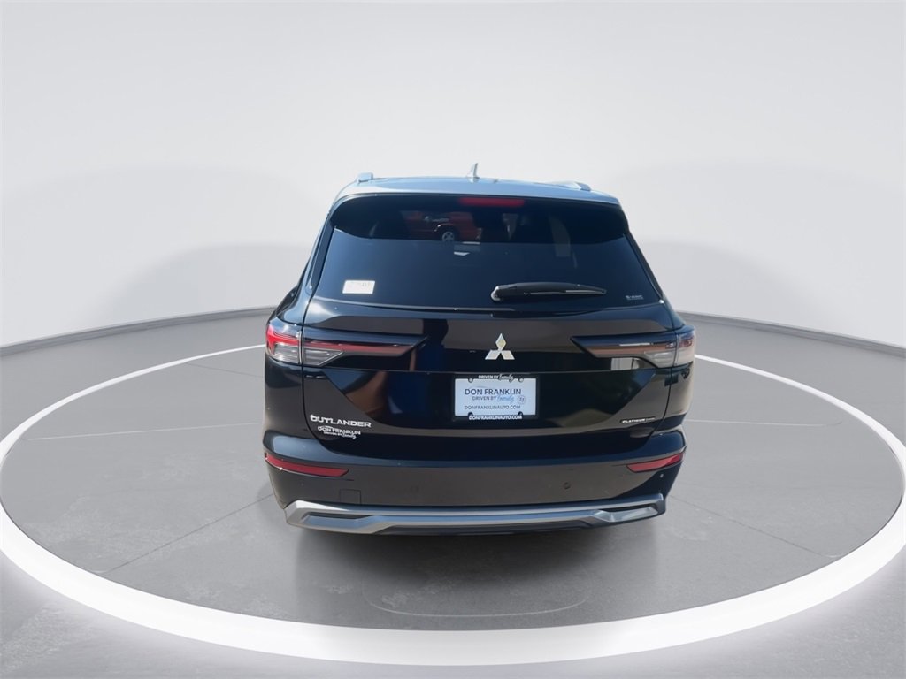 New 2025 Mitsubishi Outlander AWD image 7