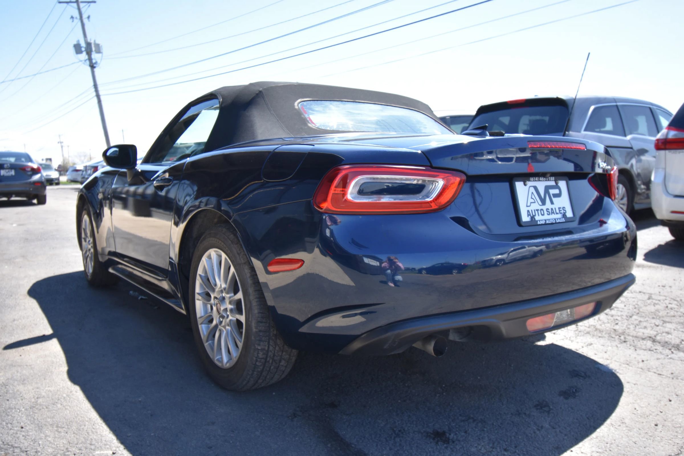 Used 2018 FIAT 124 Spider Classica w/ Technology & Siriusxm Group image 4