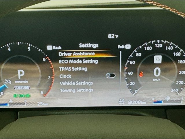 New 2025 Nissan Armada PRO-4X AWD/4WD image 12