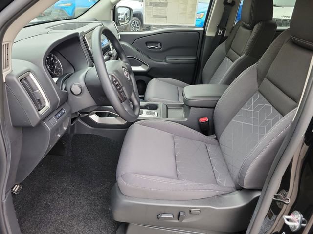 New 2026 Nissan Frontier SV w/ Tow Package AWD/4WD image 18