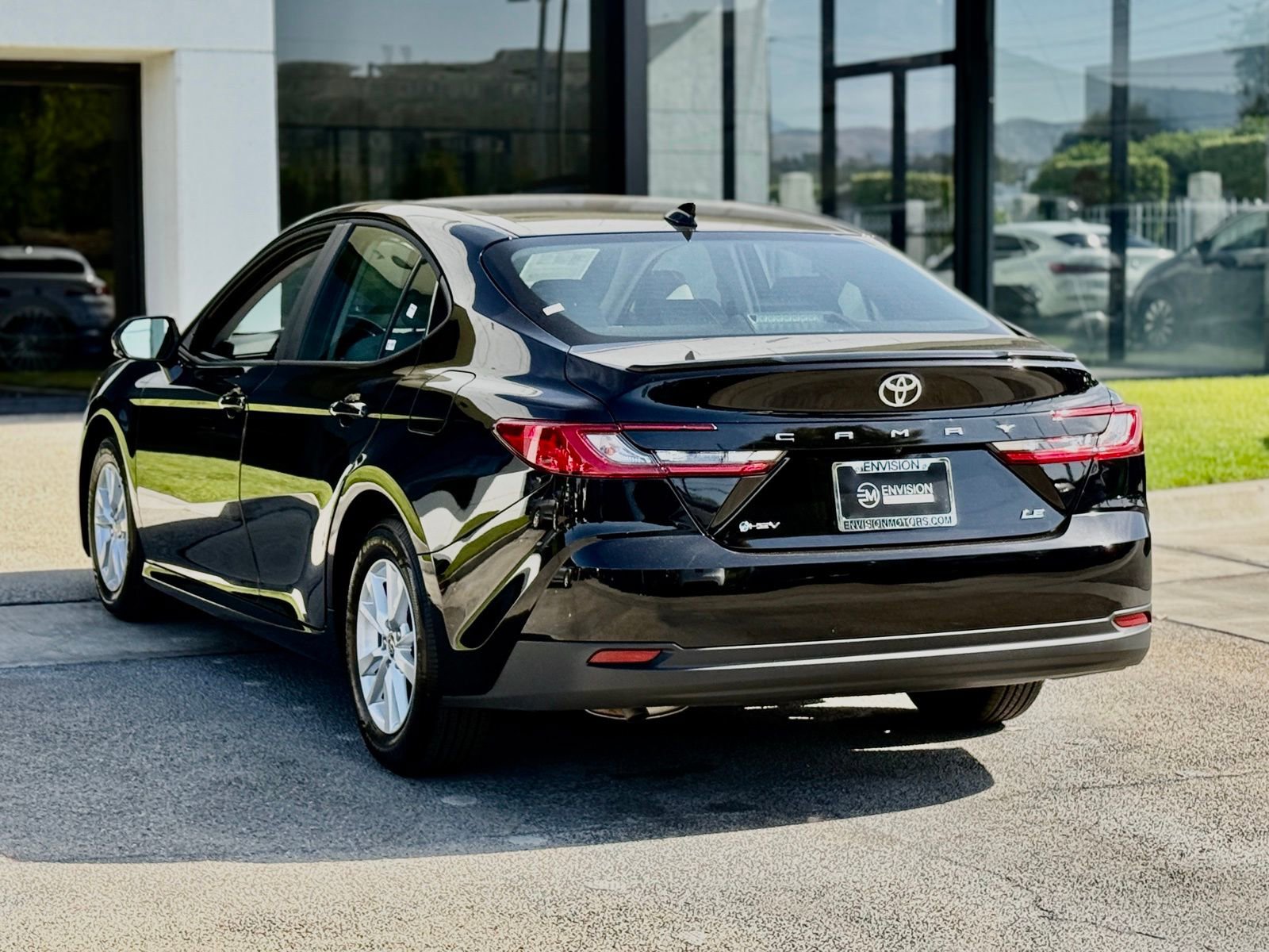 Used 2026 Toyota Camry LE w/ Convenience Package FWD image 10