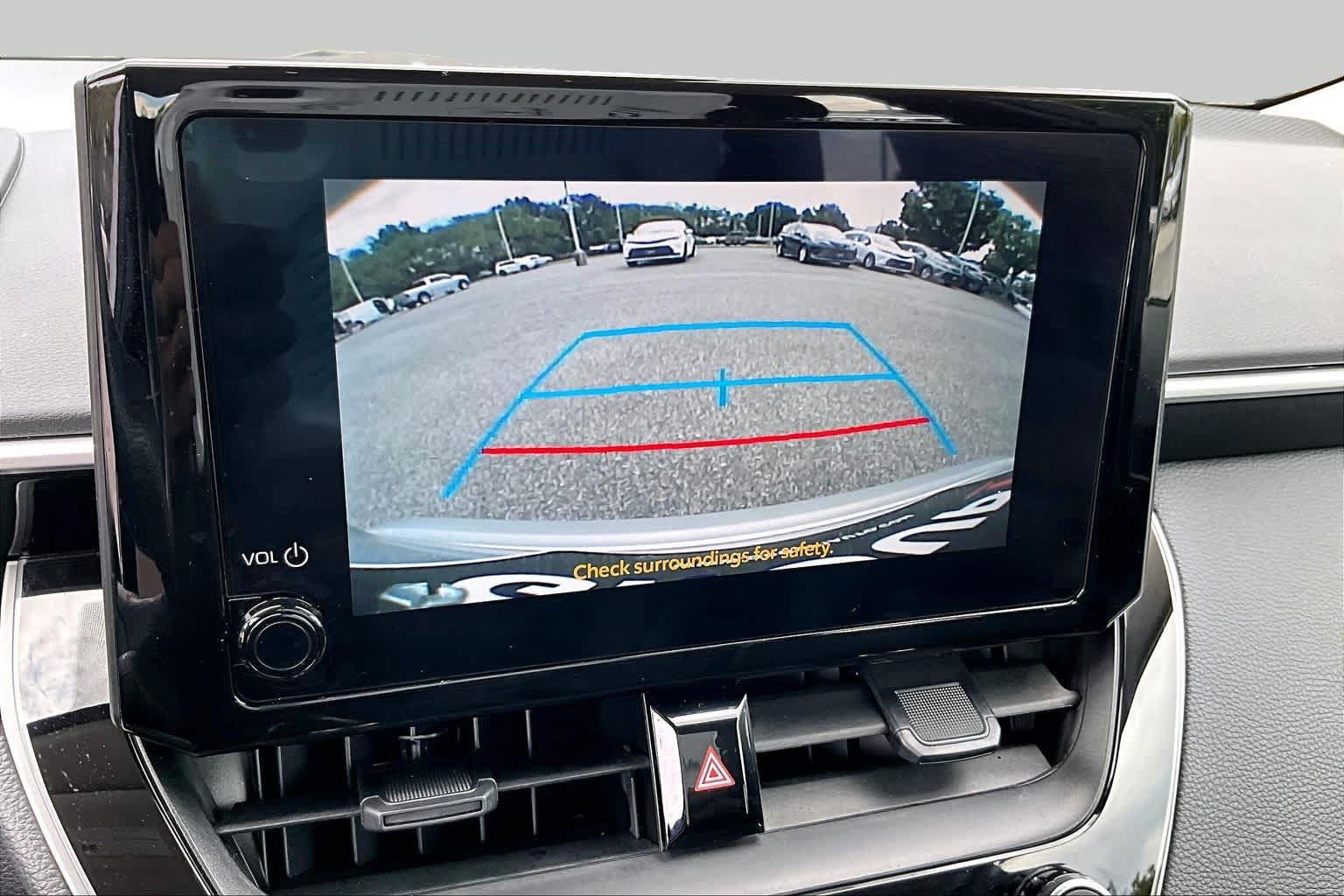 Used 2025 Toyota Corolla LE w/ LE Premium Package FWD image 26
