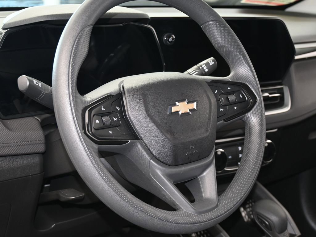 Used 2024 Chevrolet TrailBlazer LT image 13