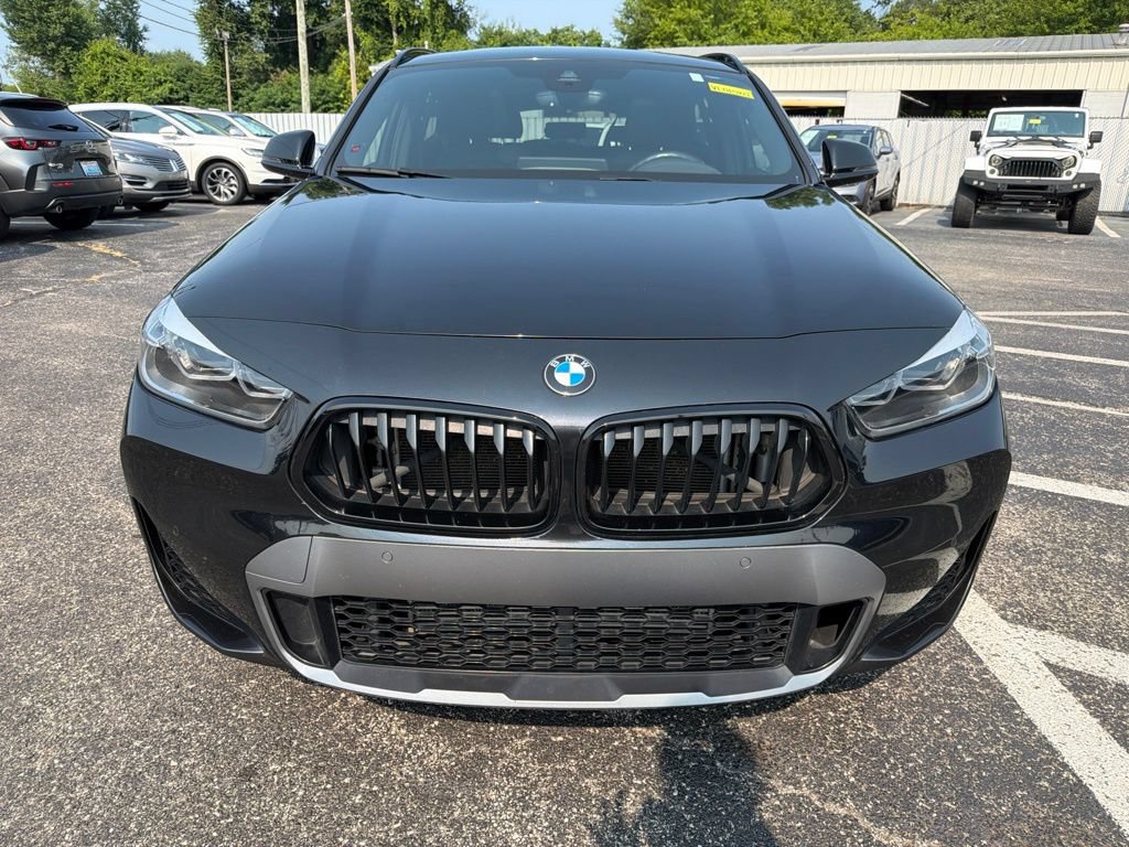 Used 2022 BMW X2 xDrive28i w/ M Sport X Package AWD/4WD image 2