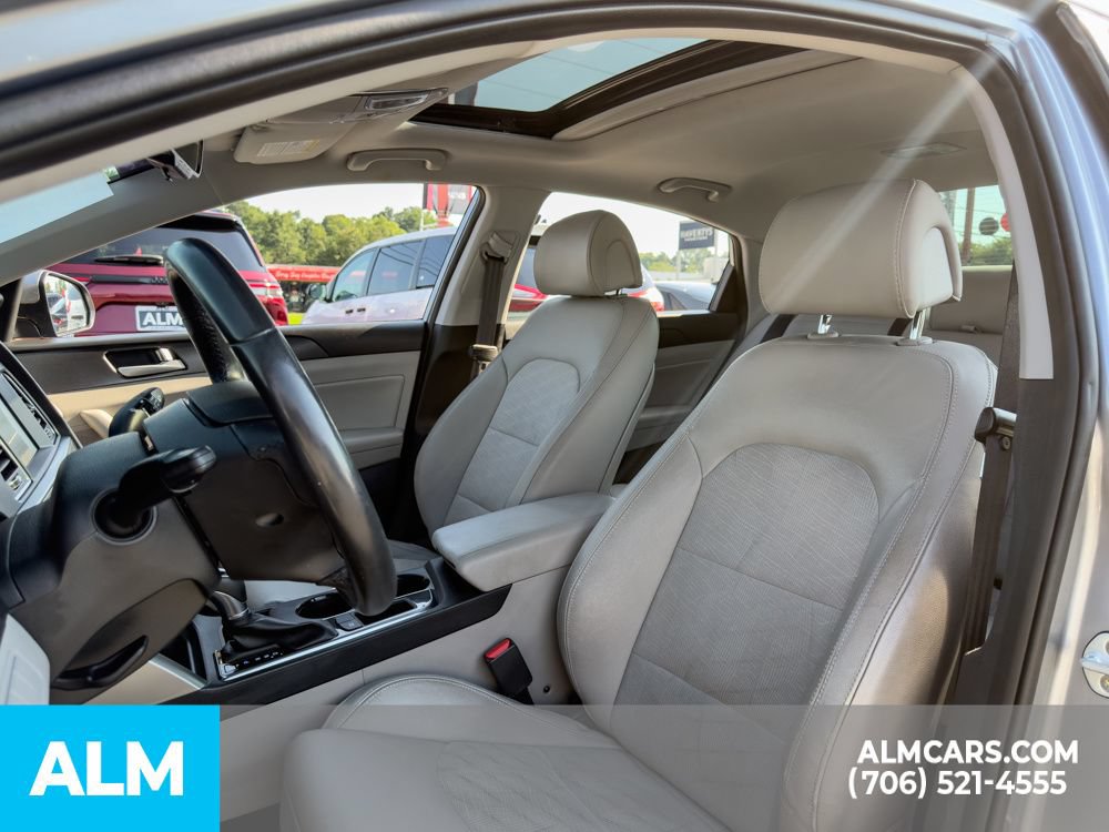 Used 2017 Hyundai Sonata Sport w/ Value Edition Package 02 FWD image 8