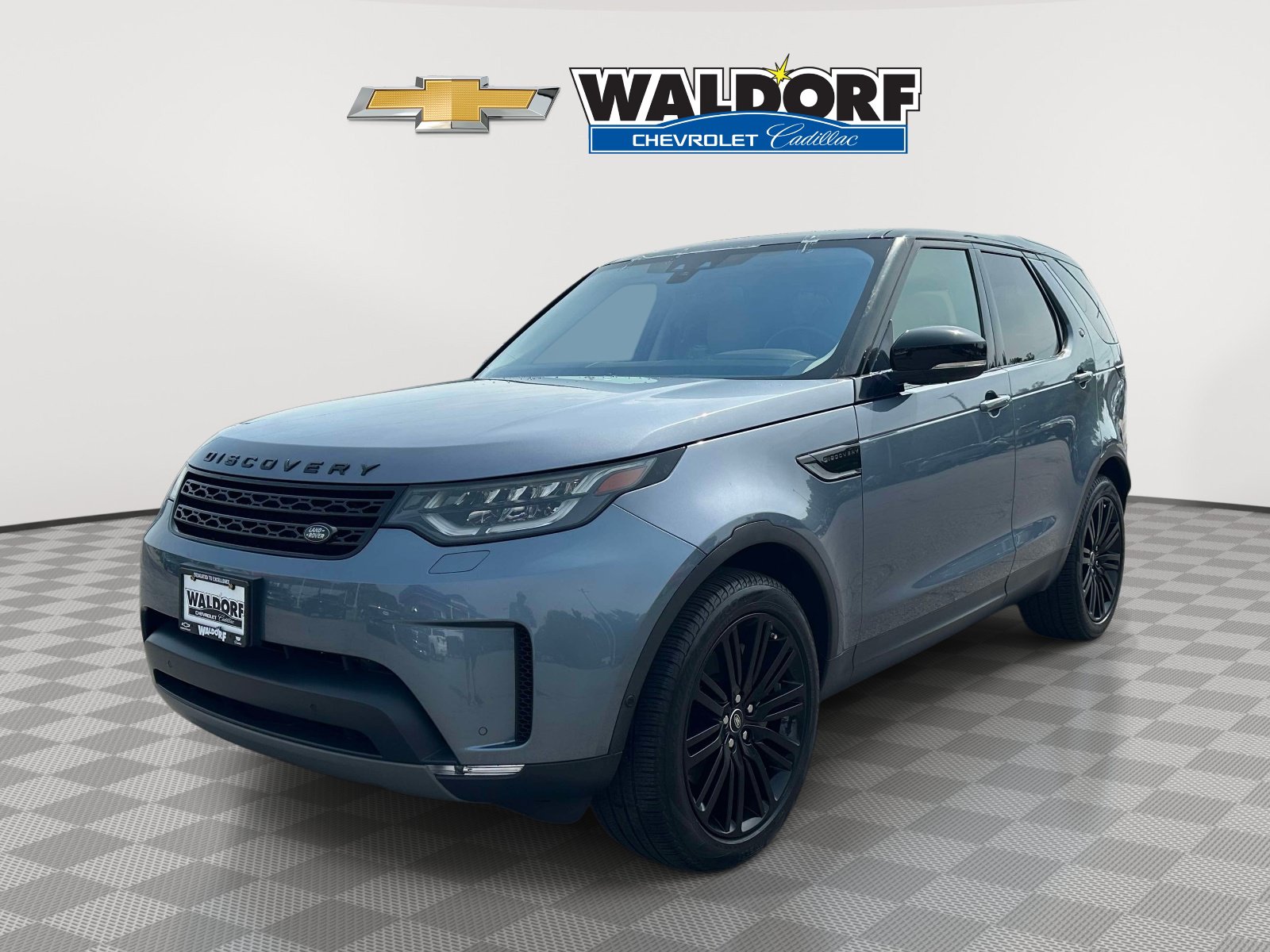 Used 2020 Land Rover Discovery HSE AWD/4WD image 3