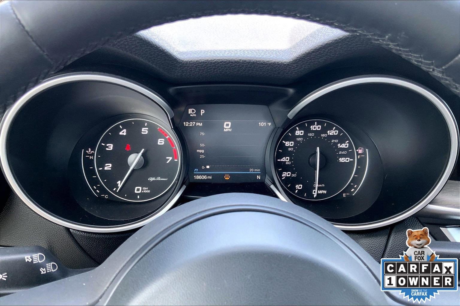 Used 2023 Alfa Romeo Stelvio Ti image 26