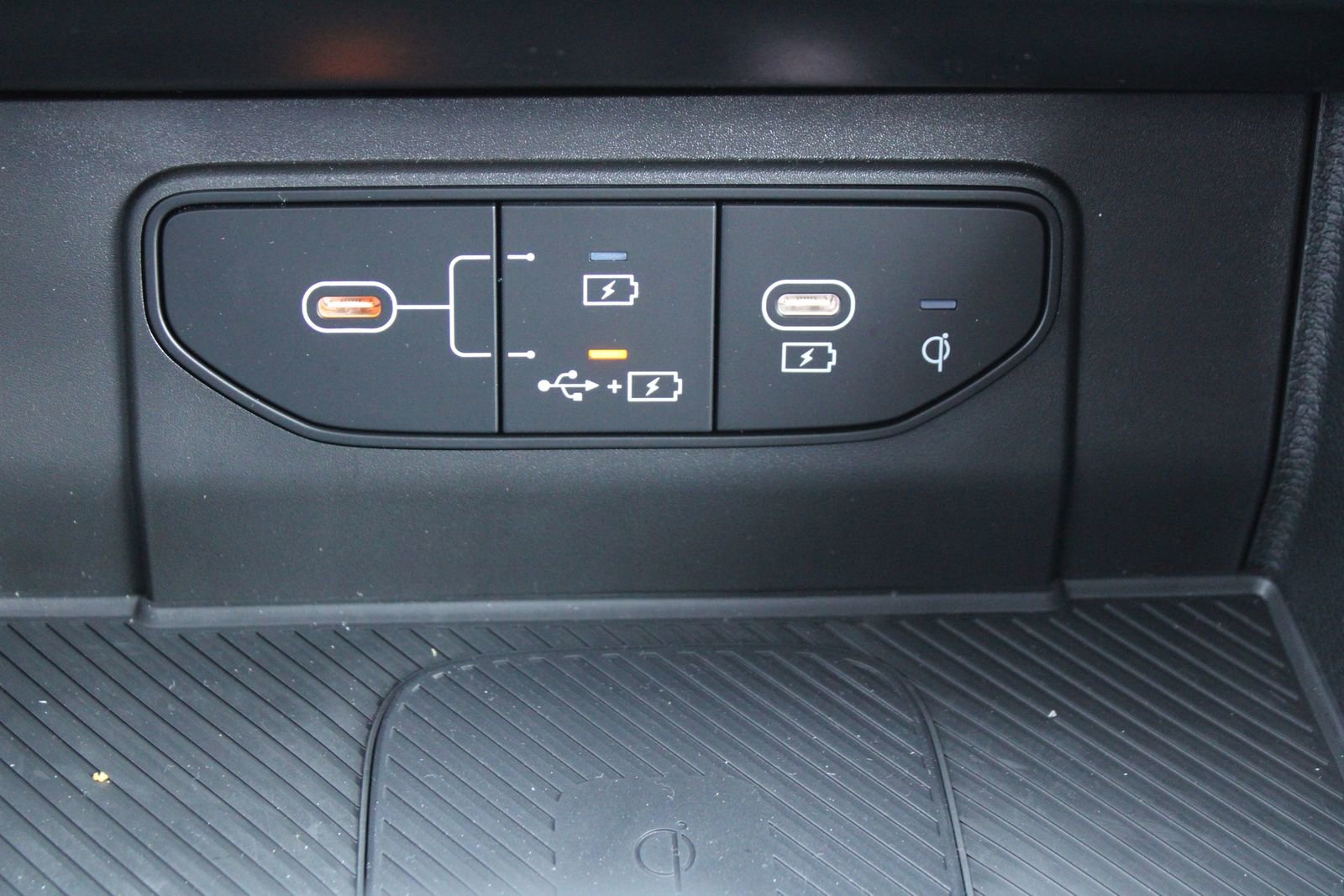 New 2026 Kia Sportage X-Line image 40