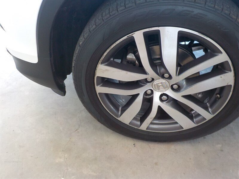 Used 2016 Honda Pilot Elite image 16