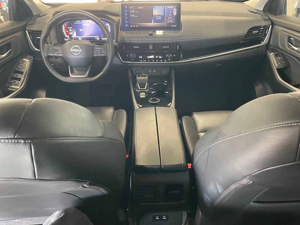 Certified 2025 Nissan Rogue SL AWD/4WD image 11