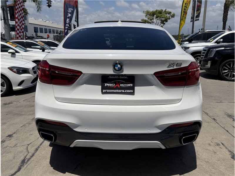 Used 2018 BMW X6 sDrive35i w/ M Sport Package RWD image 5