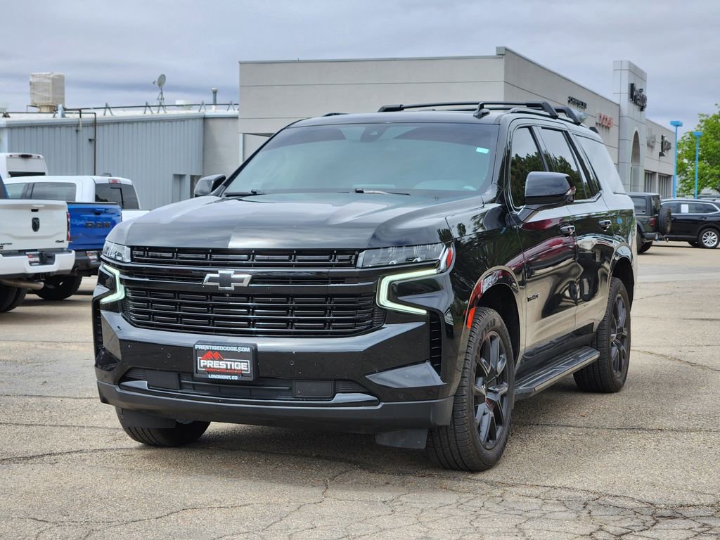 Used 2022 Chevrolet Tahoe RST w/ Luxury Package AWD/4WD image 4