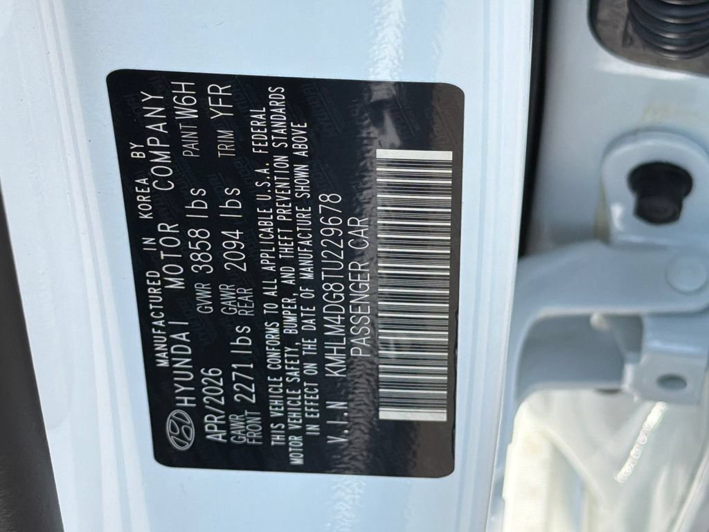 New 2026 Hyundai Elantra Sport FWD image 33