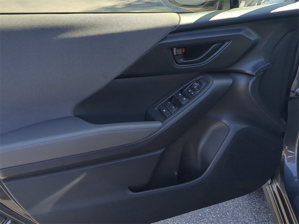 Certified 2025 Subaru Crosstrek 2.0i Premium image 17