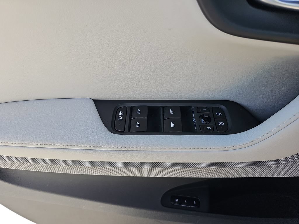Used 2024 Polestar Polestar 2 AWD/4WD image 27