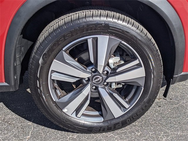 Used 2023 Nissan Rogue SL w/ SL Premium Package image 9