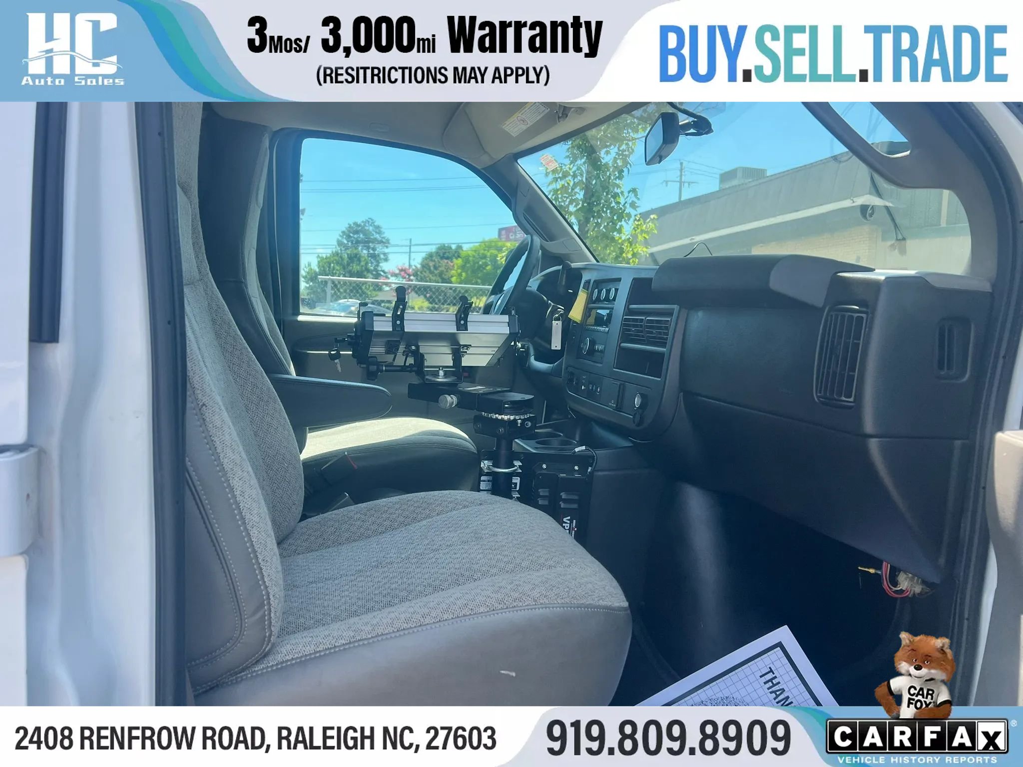 Used 2021 Chevrolet Express 2500 RWD image 17