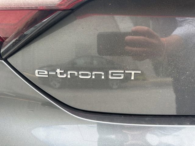 Used 2023 Audi e-tron GT Premium Plus AWD/4WD image 8