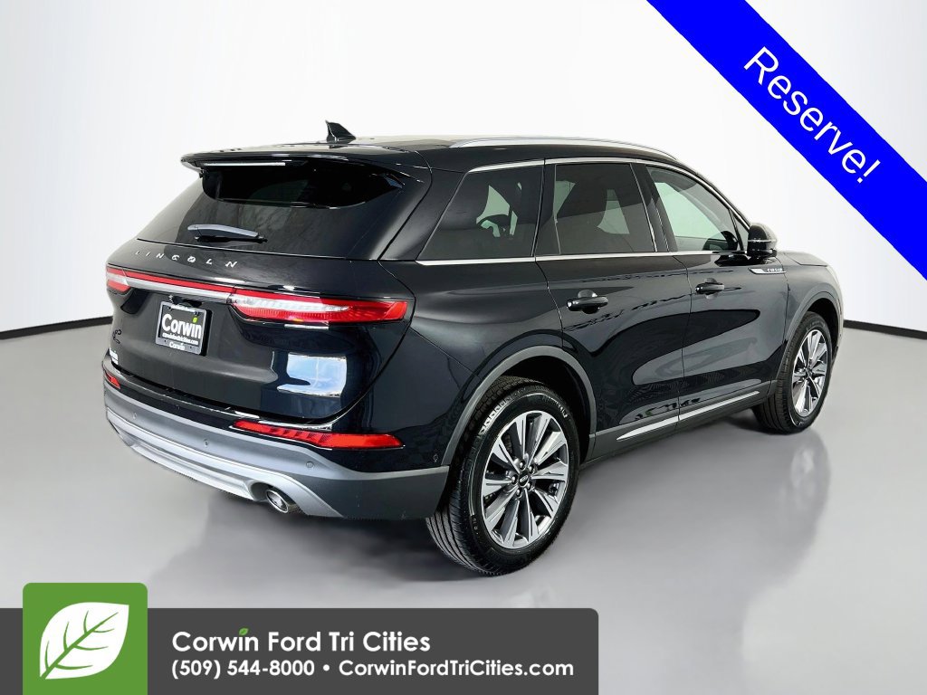 Used 2022 Lincoln Corsair Reserve w/ Equipment Group 201A AWD/4WD image 15