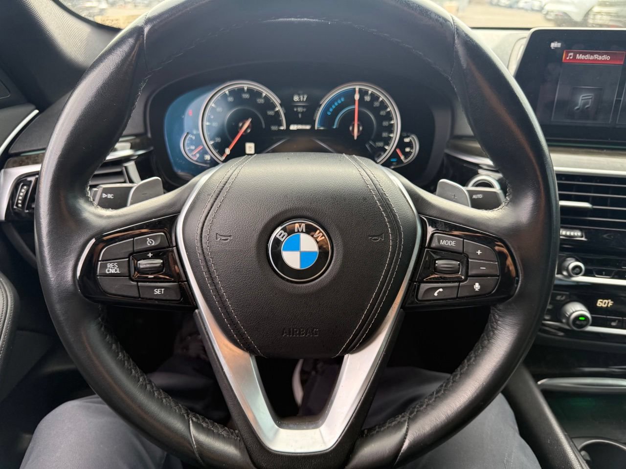 Used 2018 BMW 530e RWD image 18