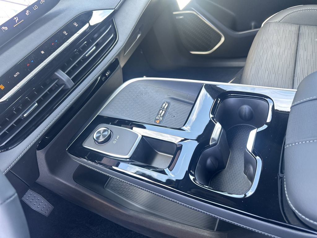 New 2026 Buick Enclave Sport Touring w/ Power Package FWD image 11