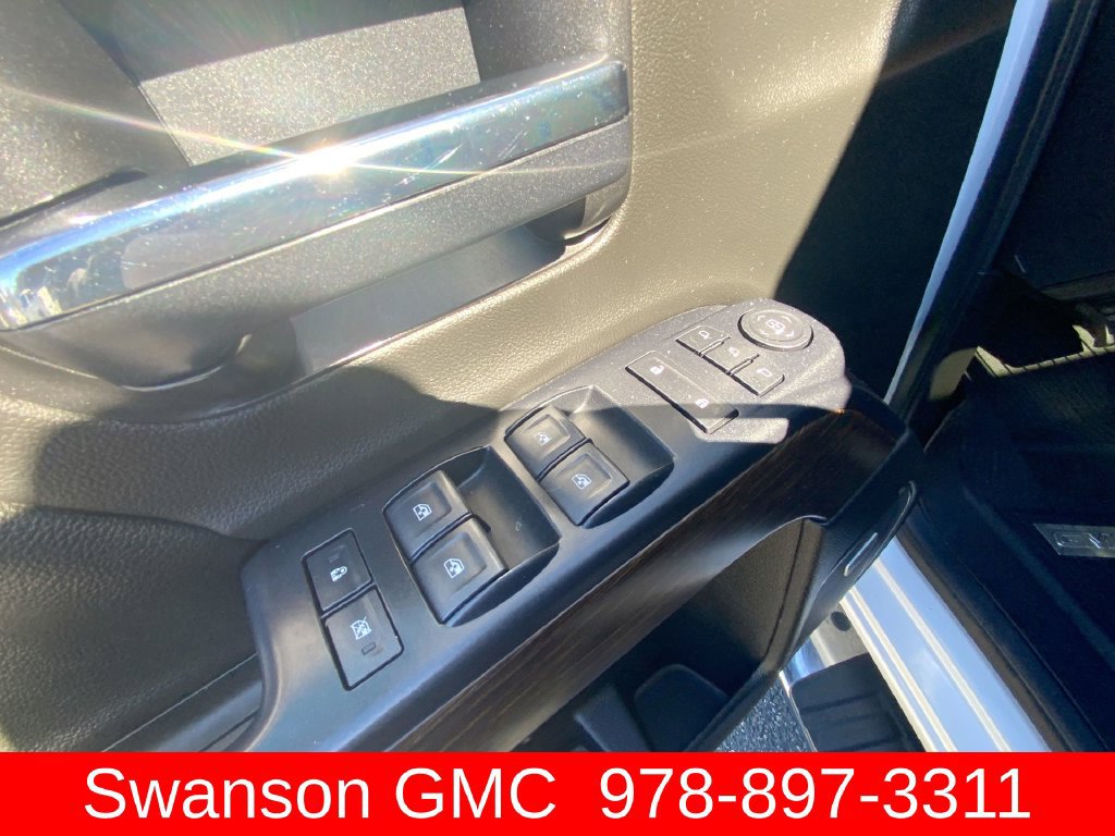 Certified 2019 GMC Sierra 2500 Denali w/ Duramax Plus Package AWD/4WD image 23