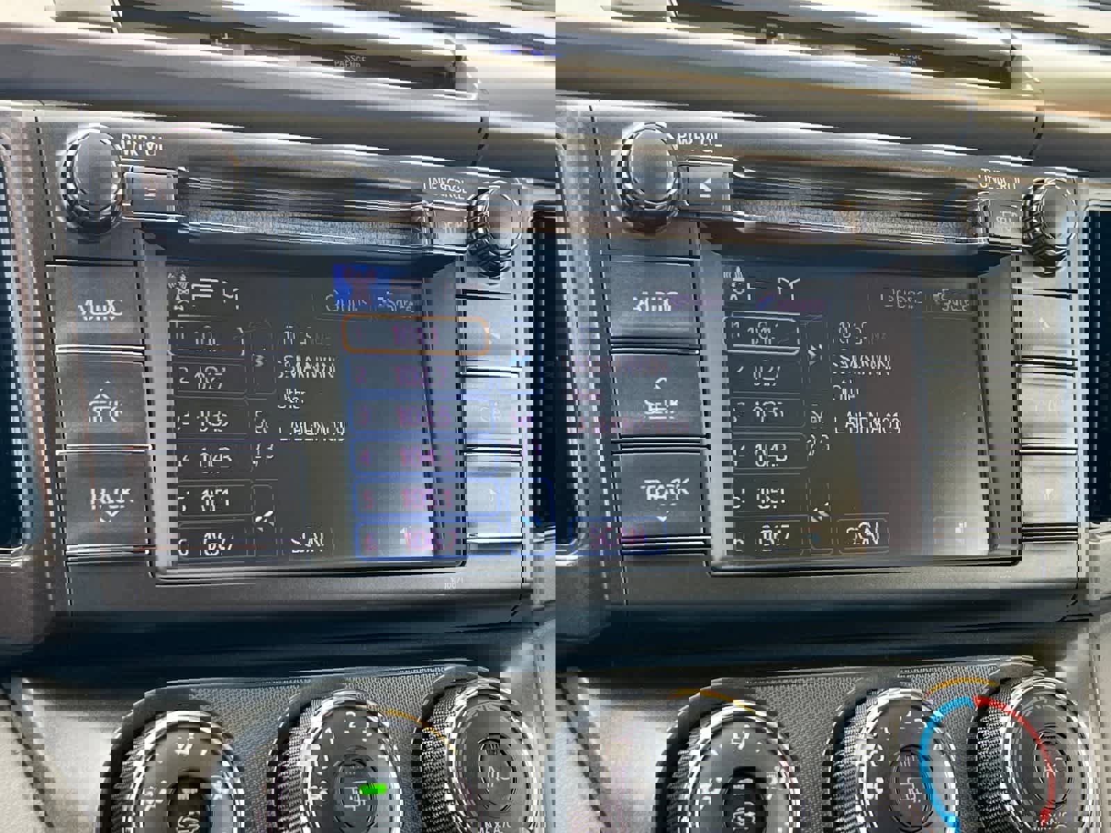 Used 2013 Toyota RAV4 LE image 19