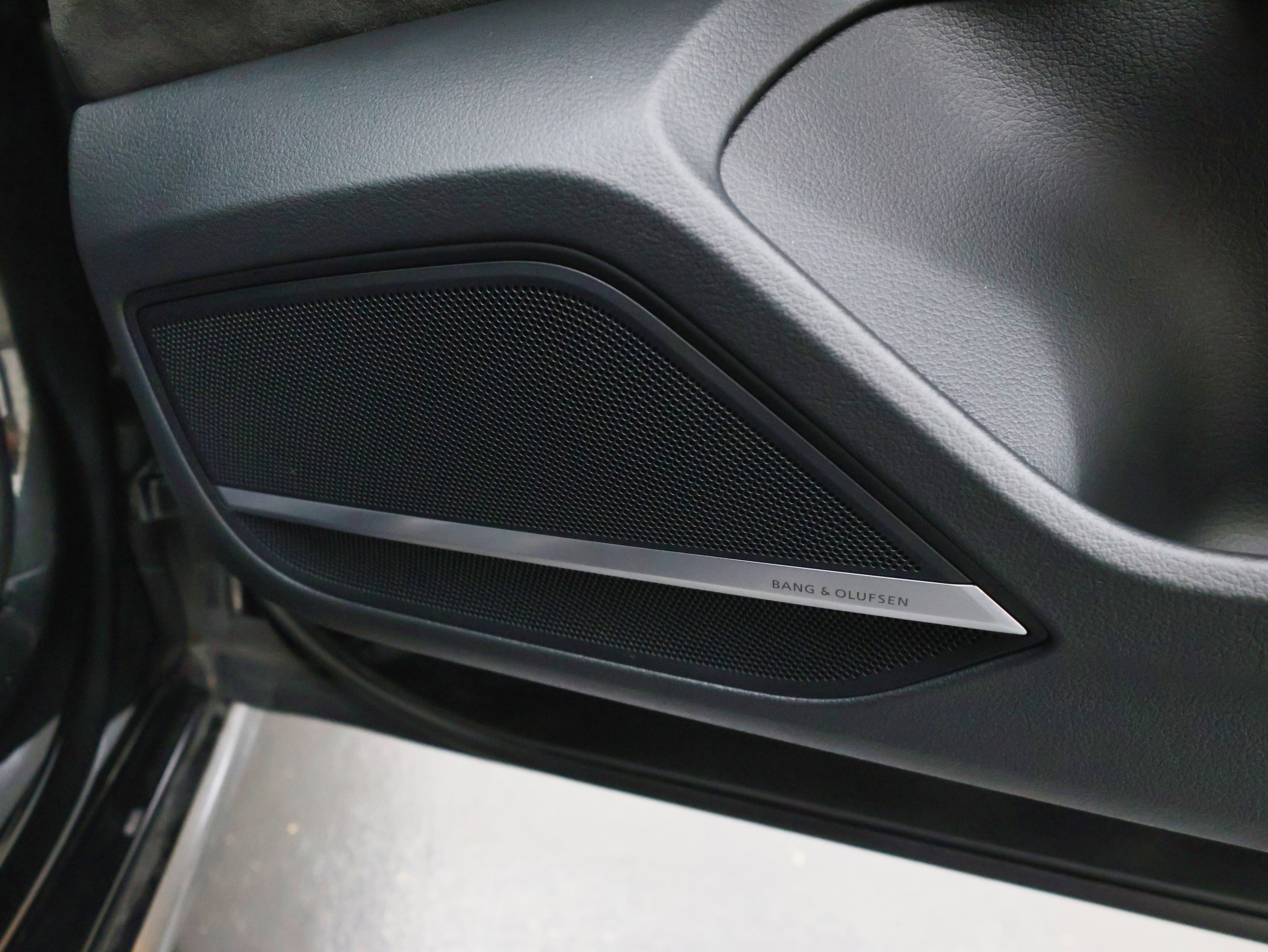 Used 2020 Audi A8 L 4.0T w/ Executive Package image 67