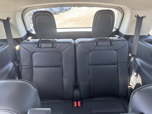 New 2026 Lincoln Aviator 2WD image 22