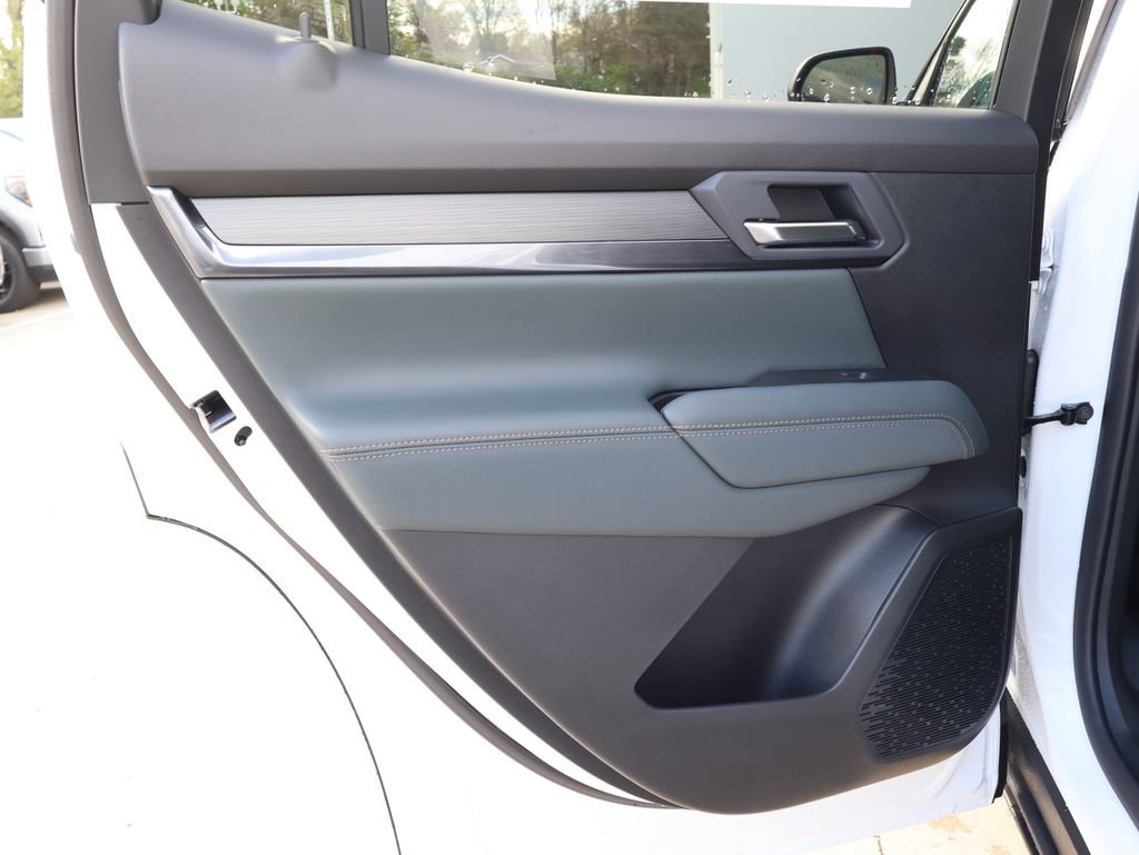 New 2026 GMC Terrain AT4 AWD/4WD image 24