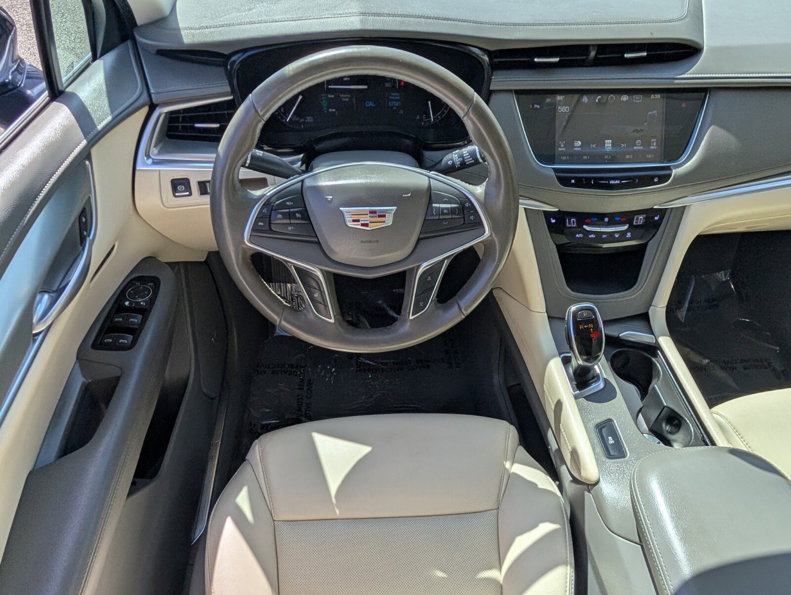 Used 2018 Cadillac XT5 Luxury image 14