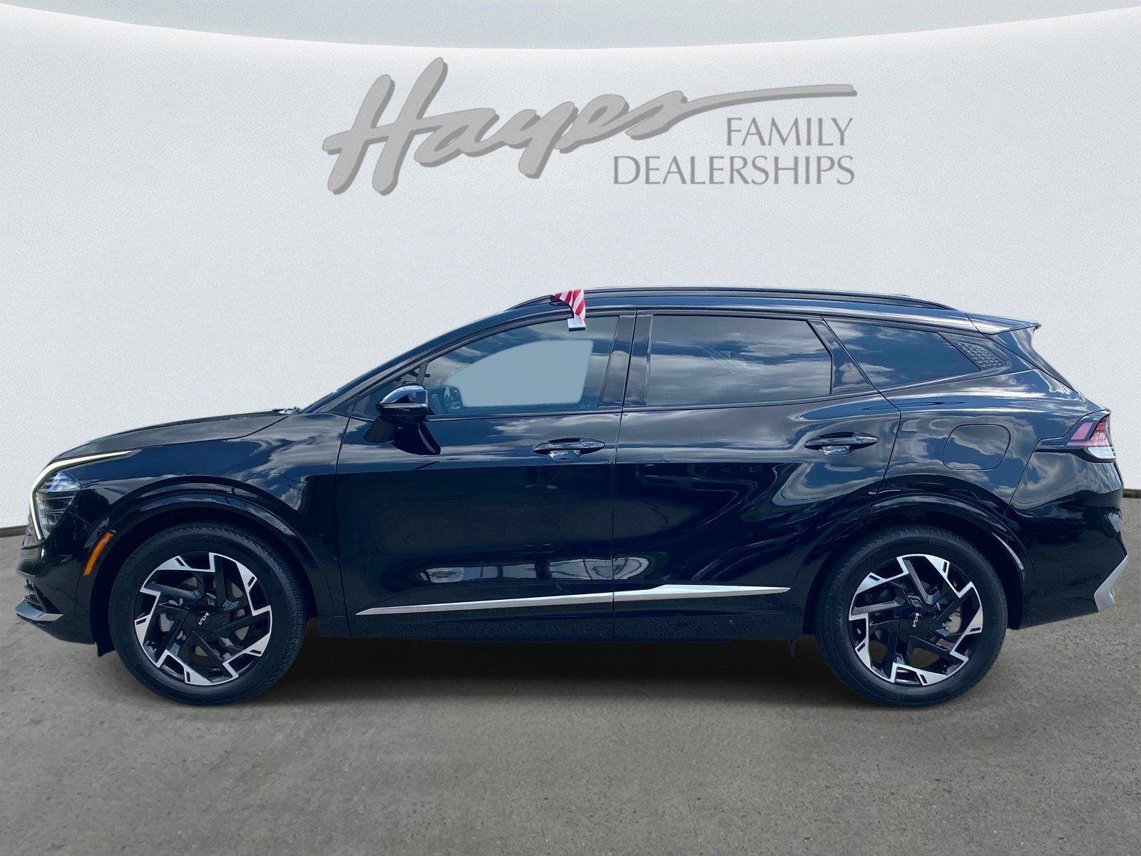 Used 2025 Kia Sportage SX FWD image 9