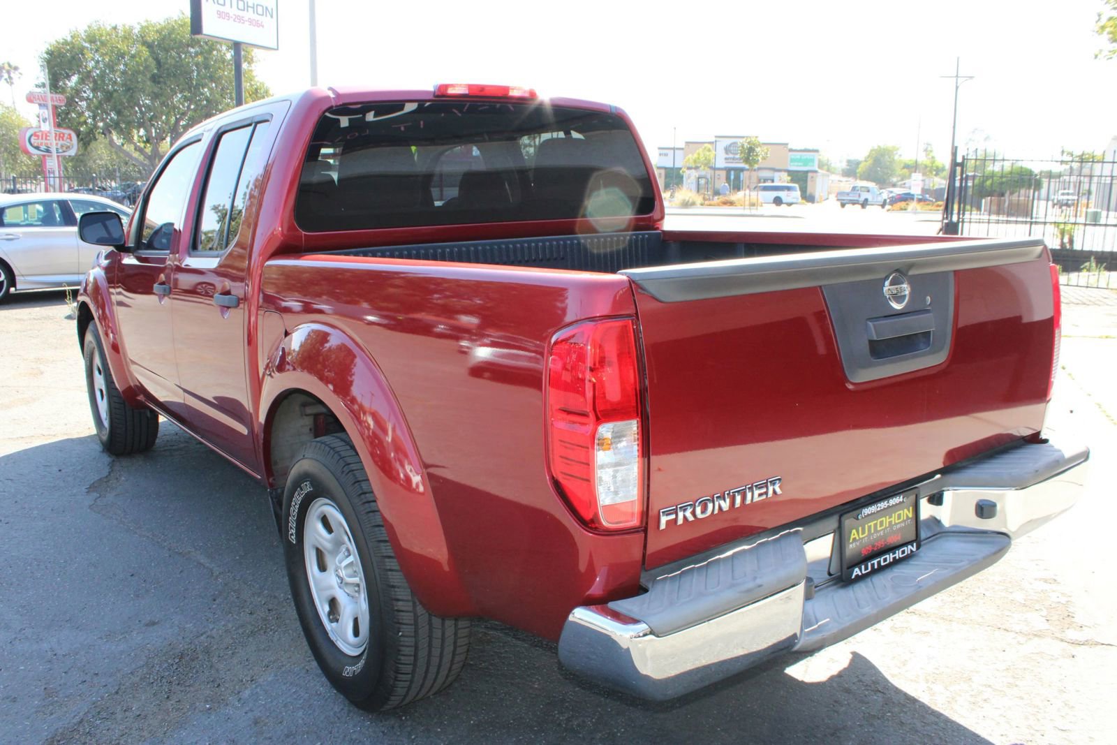 Used 2016 Nissan Frontier S RWD image 34