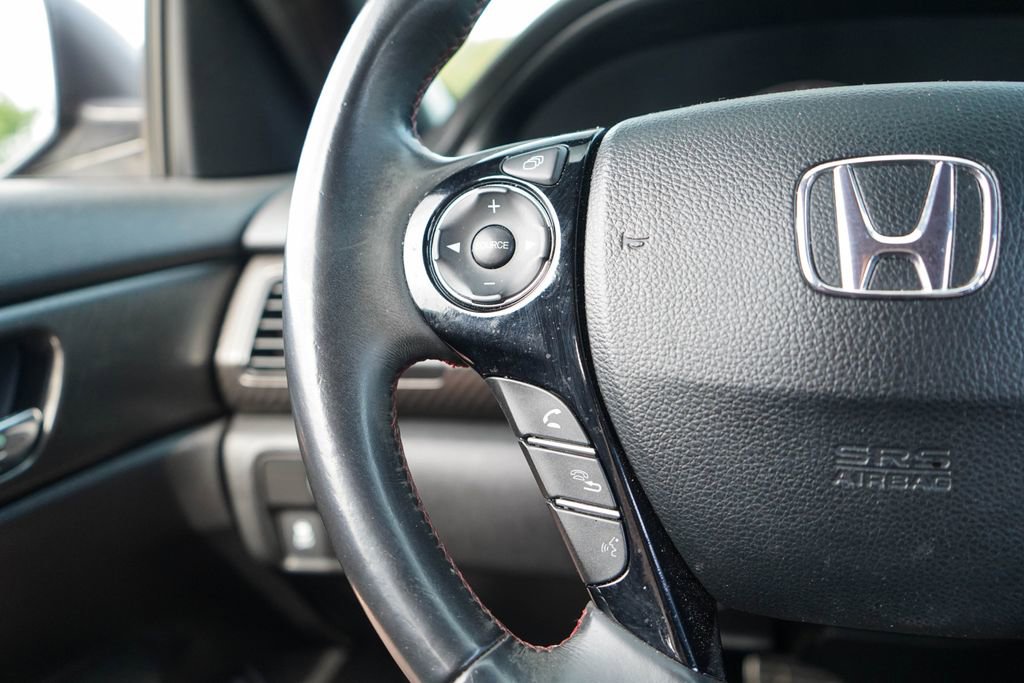 Used 2017 Honda Accord Sport Special Edition image 27