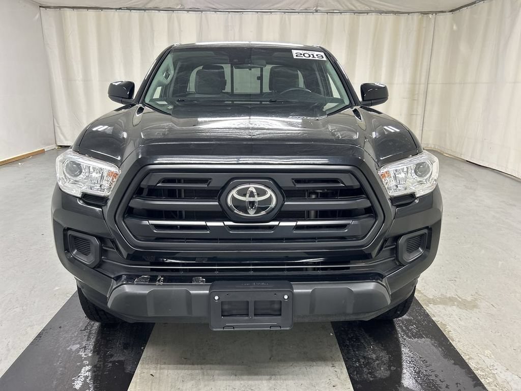 Used 2019 Toyota Tacoma SR w/ SR Convenience Package AWD/4WD image 3