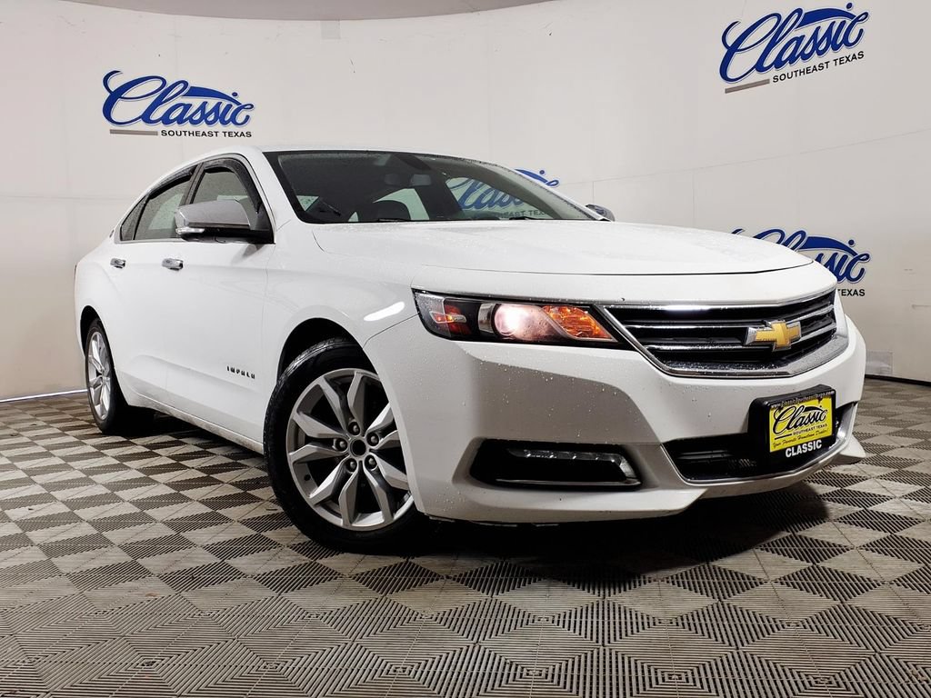 Used 2018 Chevrolet Impala LT FWD image 1