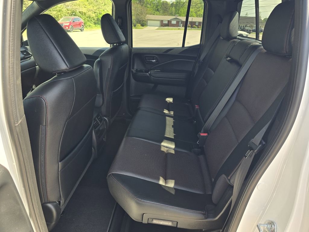 Used 2023 Honda Ridgeline Black Edition image 12