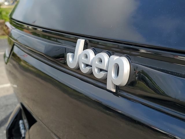 Certified 2024 Jeep Grand Cherokee Limited AWD/4WD image 13