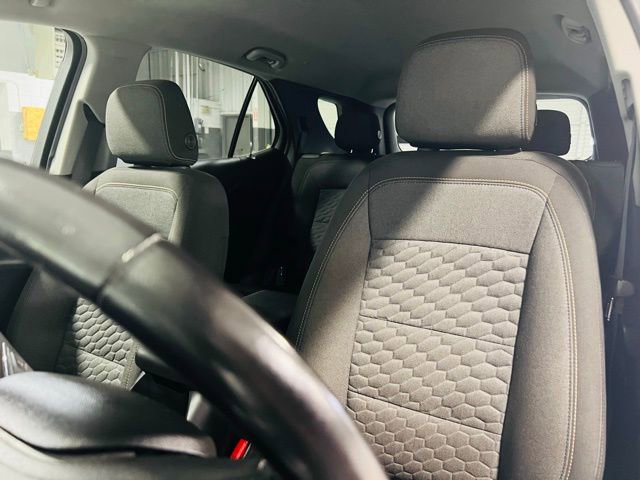 Used 2019 Chevrolet Equinox LT image 3