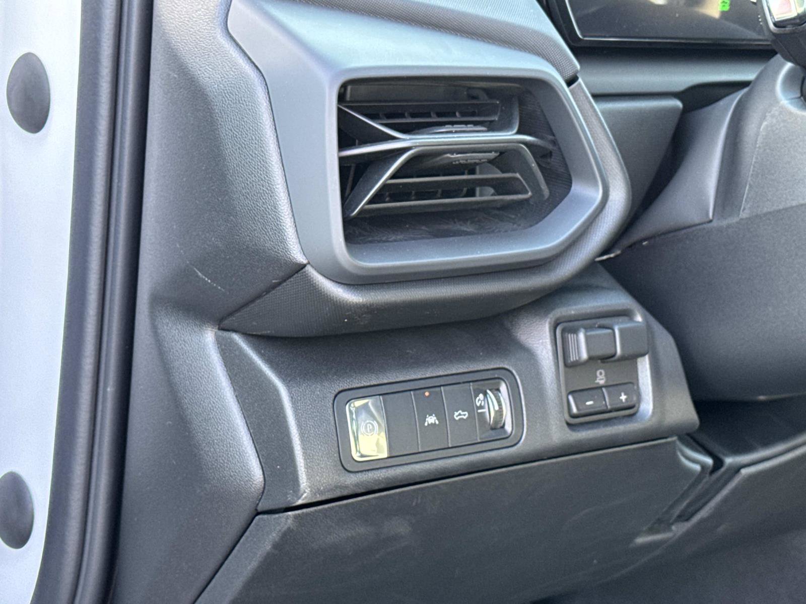 New 2026 Chevrolet Silverado EV LT image 24