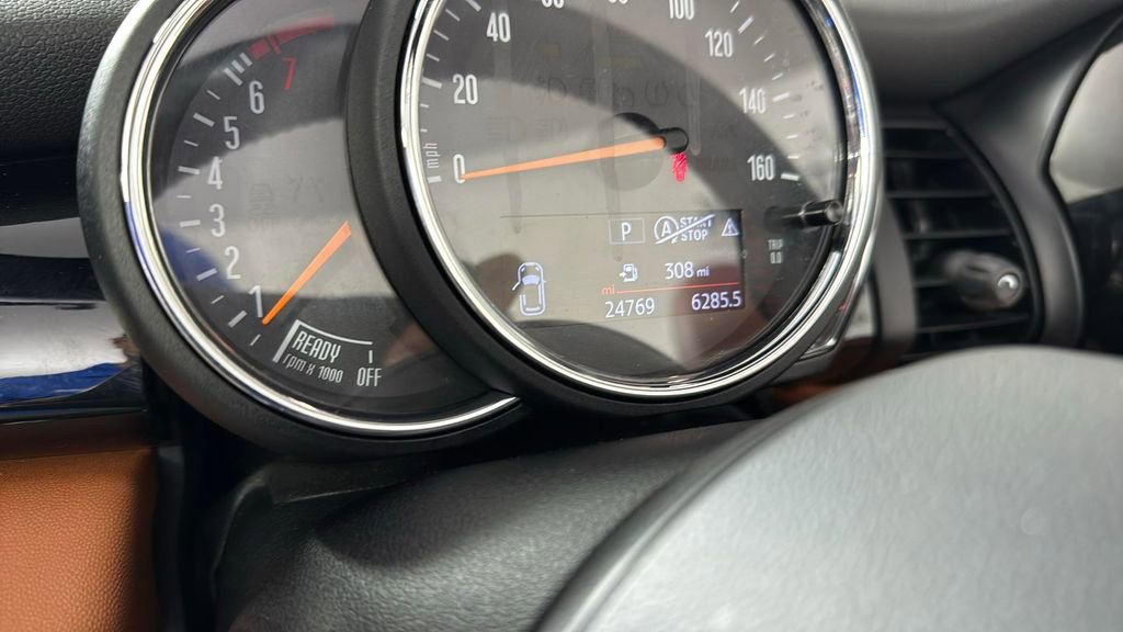 Used 2021 MINI Cooper S w/ Signature Upholstery Package FWD image 19