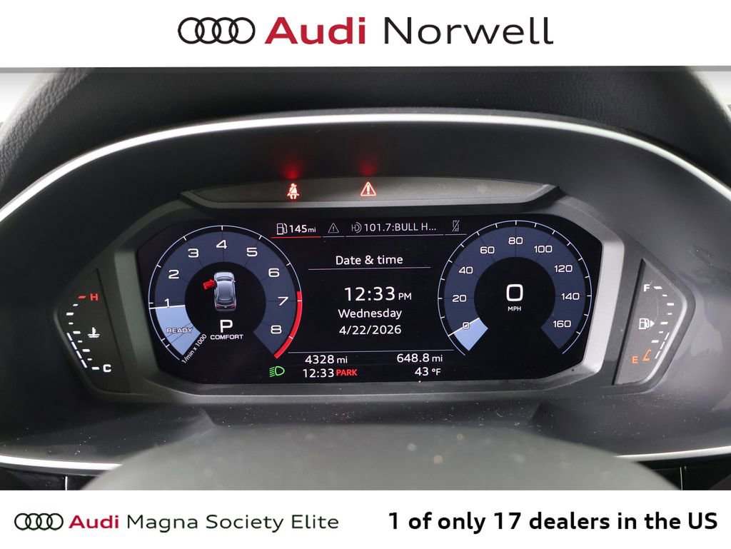 Used 2024 Audi Q3 2.0T Premium Plus image 34